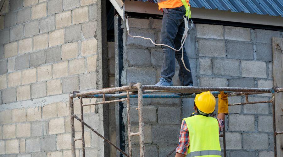 Expert Emergency Roof Repairs services in East McKeesport, PA